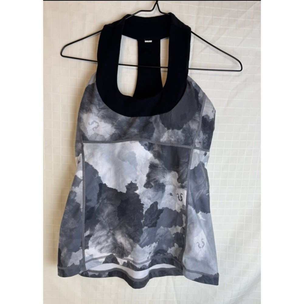 Lululemon Gray Black Racerback Logo Athletic Workout Scoop Neck Tank Top Sz 6